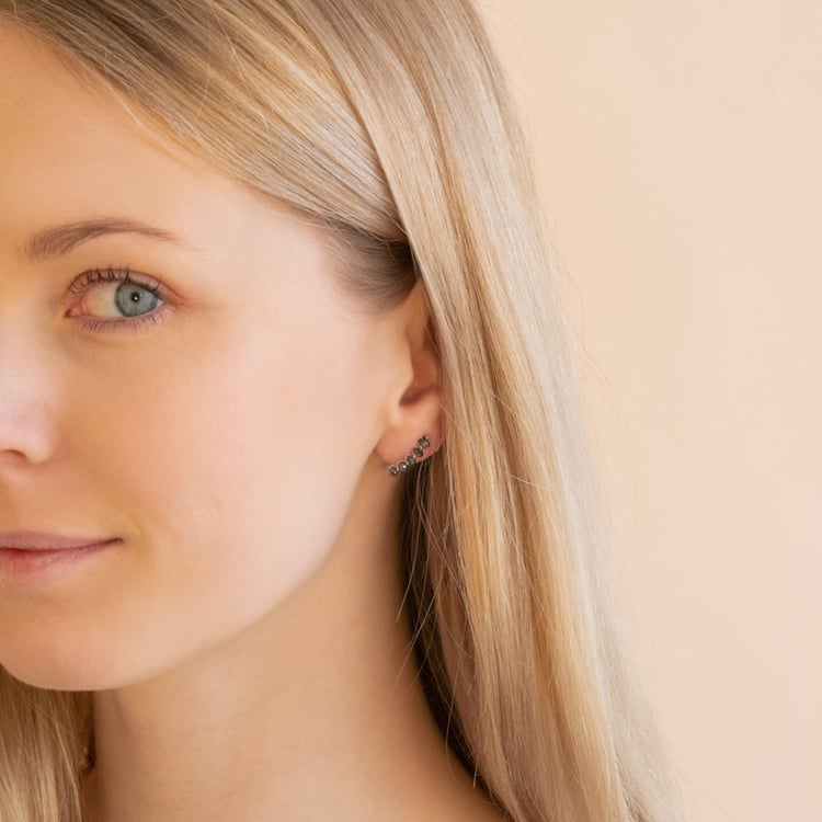 Visací náušnice se salt and pepper diamanty Brookes 101063