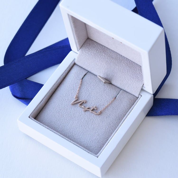 Náhrdelník se jménem a diamantem ze zlata 78464