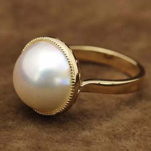 Zlatý prsten s perlou 13184