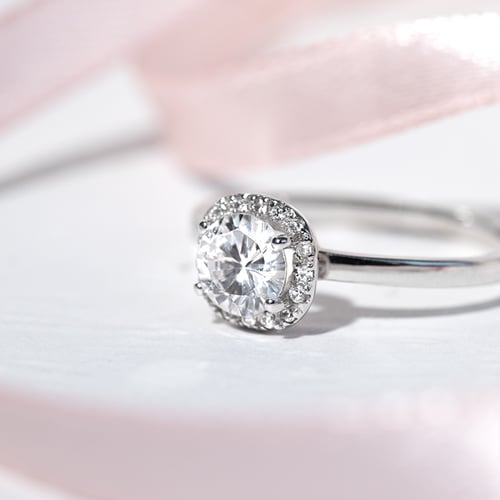 Halo zásnubní prsten s lab-grown diamanty Zulie