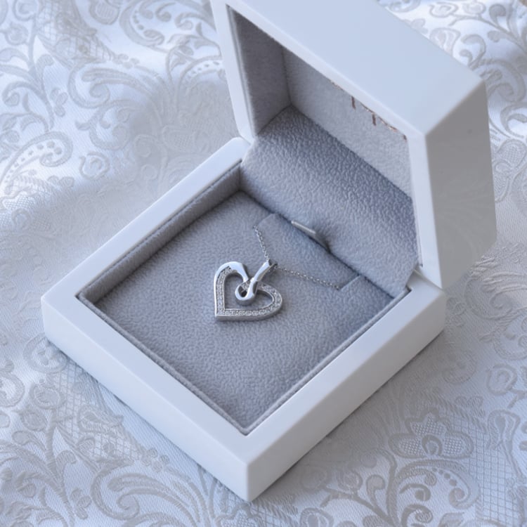 Diamantové srdíčko z bílého zlata 63248