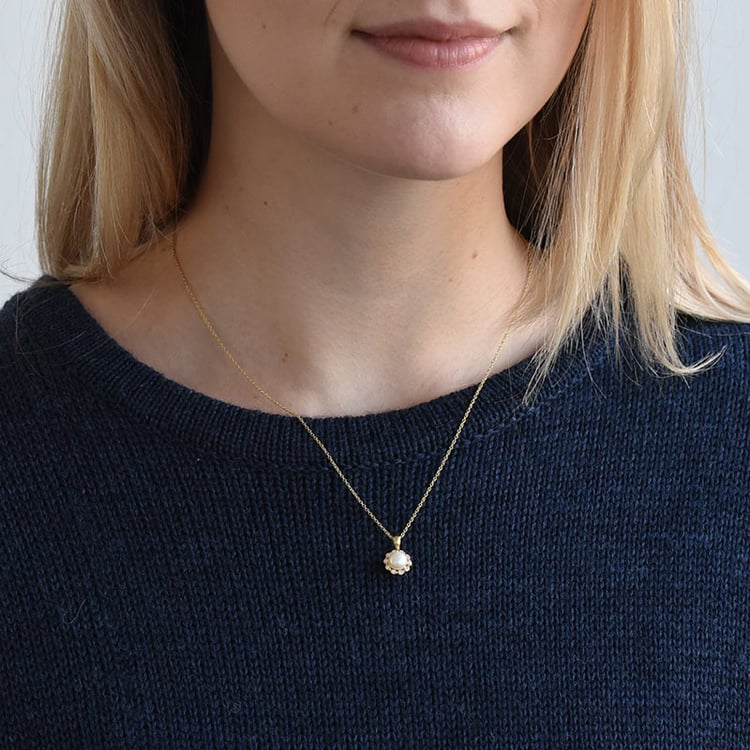 Halo náhrdelník s perlou a diamanty 74412