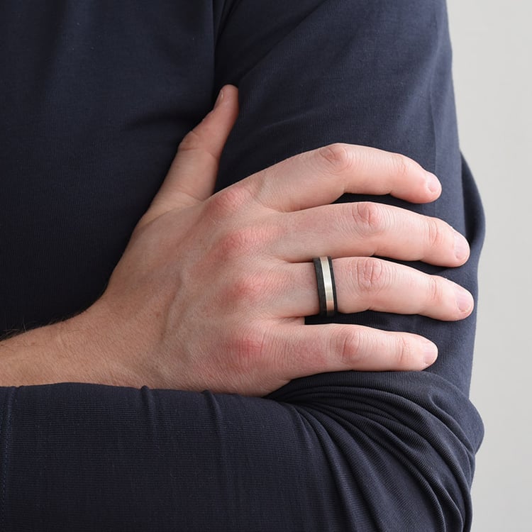 Pánský snubní prsten 79655