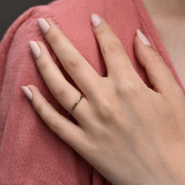 Prsten ze zlata s černými diamanty 43943