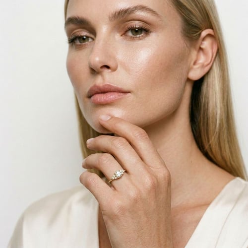 Zásnubní prsten s výběrem písmene a lab-grown diamanty Diana
