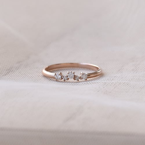 Zlatý zásnubní prsten s diamanty Blanka
