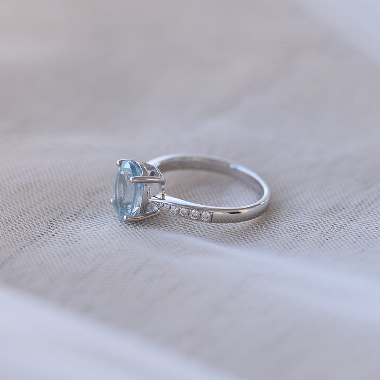 Zlatý akvamarínový prsten 62033