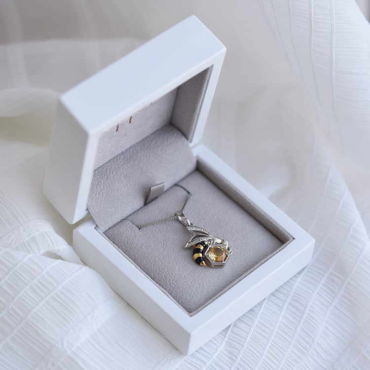 Přívěsek se včelou a citrínem 64057