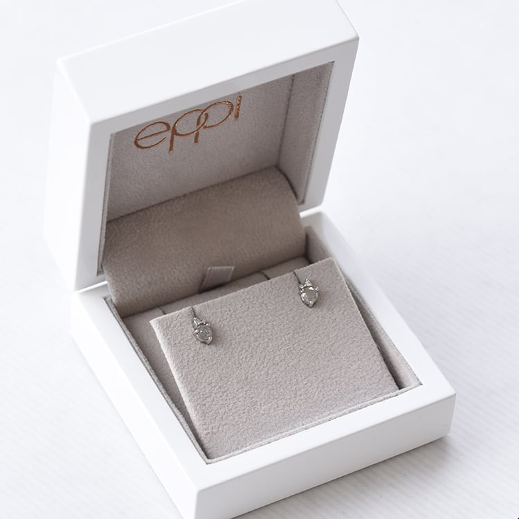 Náušnice se diamantem 69194