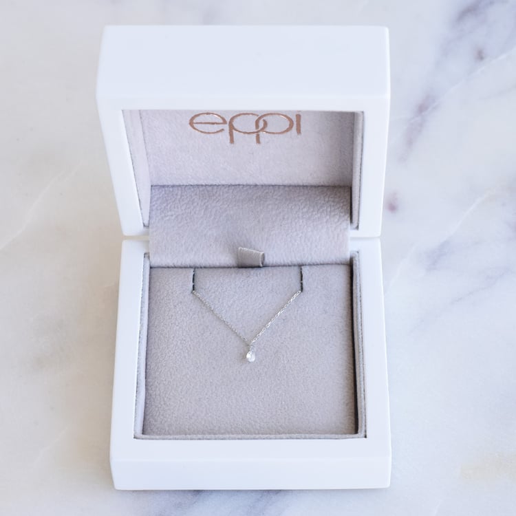 Náhrdelník s diamantem ze zlata 87408