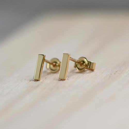 Zlaté minimalistické náušnice Bar