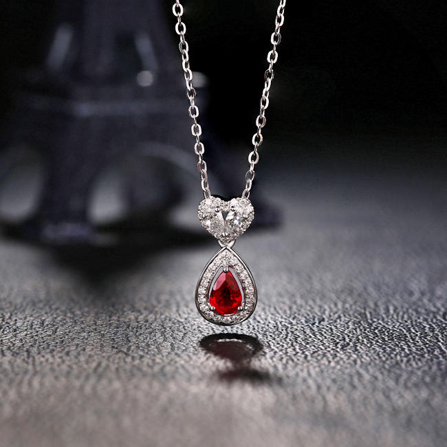 Náhrdelník ze zlata 16856