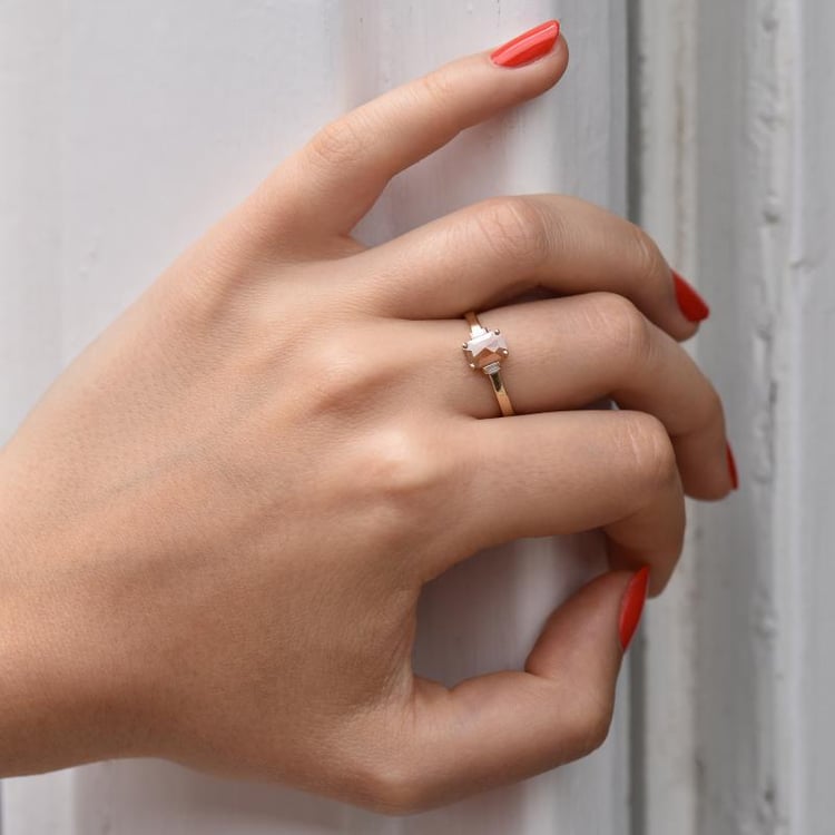 Zlatý prsten s baguette diamanty Carisa 44742