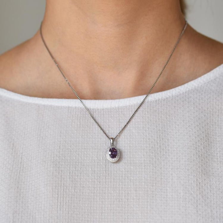 Náhrdelník ze stříbra 19403