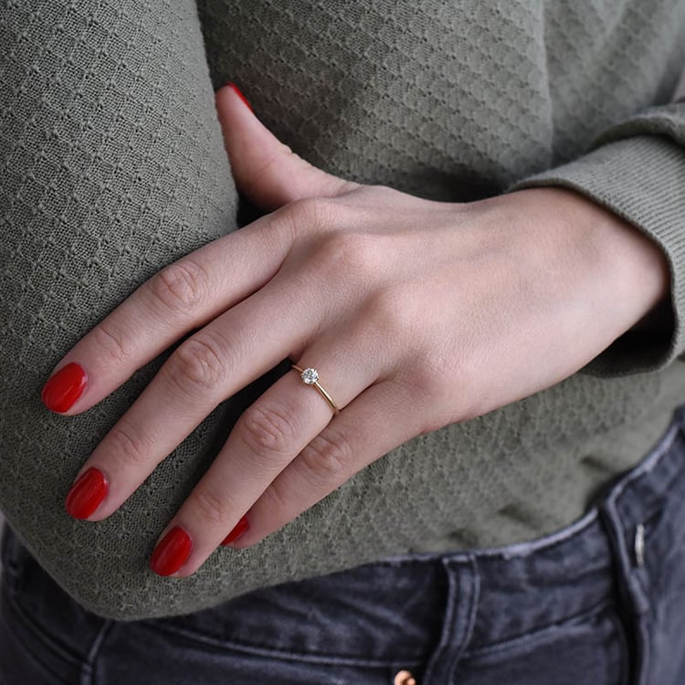 Zásnubní prsten s moissanitem Vanani 100198