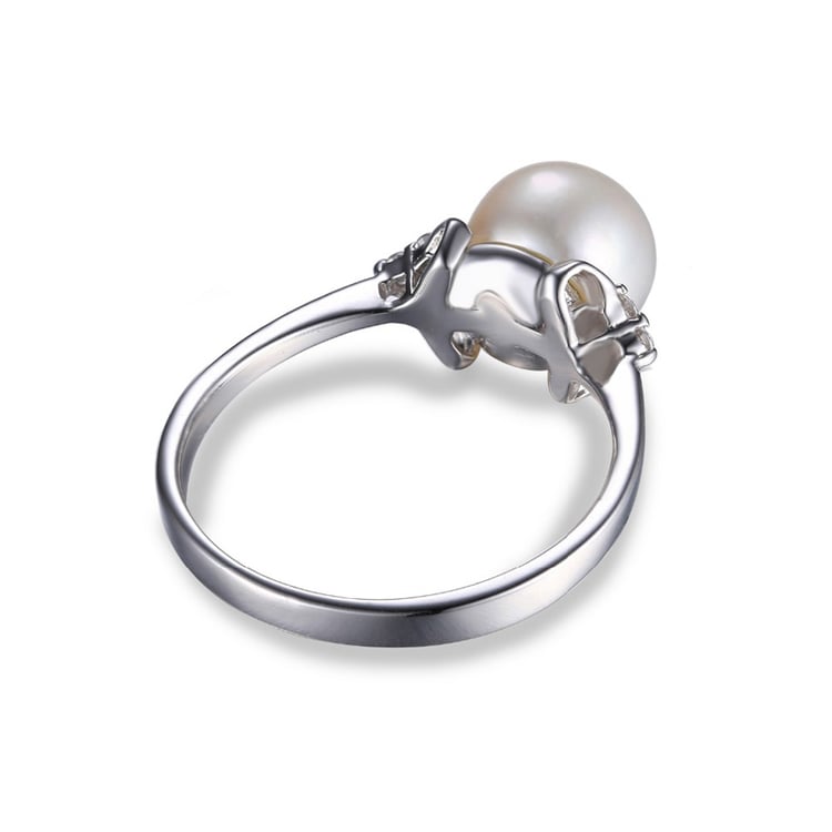 Prsten ze stříbra s perlou 19389