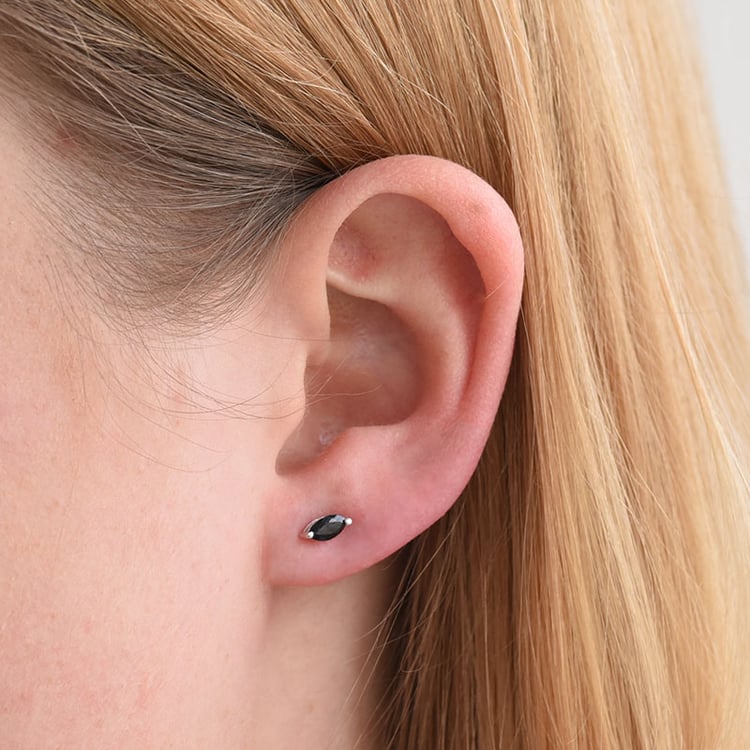 Minimalistické stříbrné náušnice s černými spinely Andine 117942