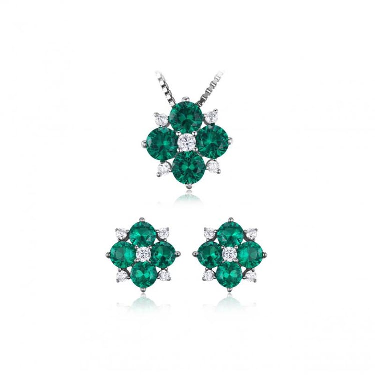Kolekce stříbrných šperků se smaragdy Carina