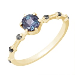 Prsten s alexandritem a postranními salt and pepper diamanty Imelda