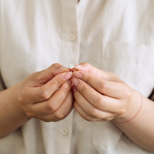 Zásnubní prsten s diamanty Sheldo