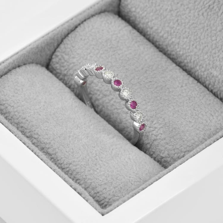 Eternity prsten s diamanty a rubíny z bílého zlata 44863