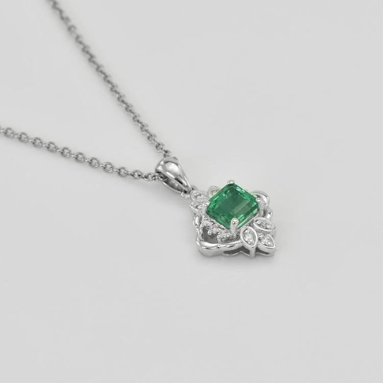 Platinový náhrdelník 349