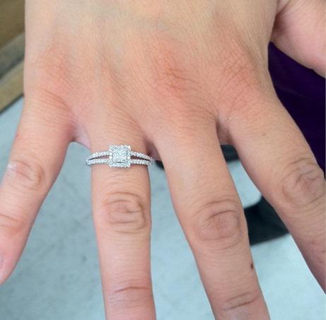 Zlatý diamantový prsten Alanah 7044