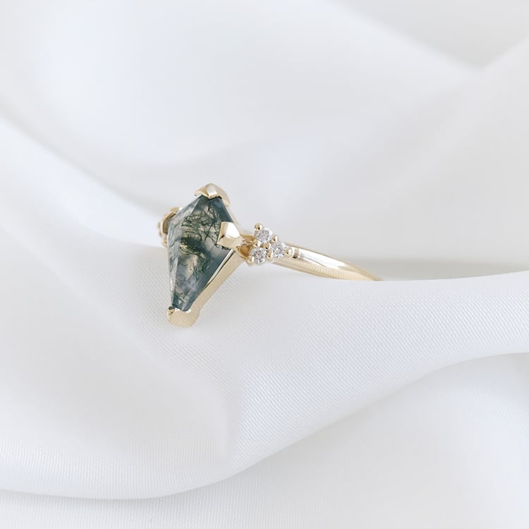 Zásnubní prsten s achátem ze zlata 89241