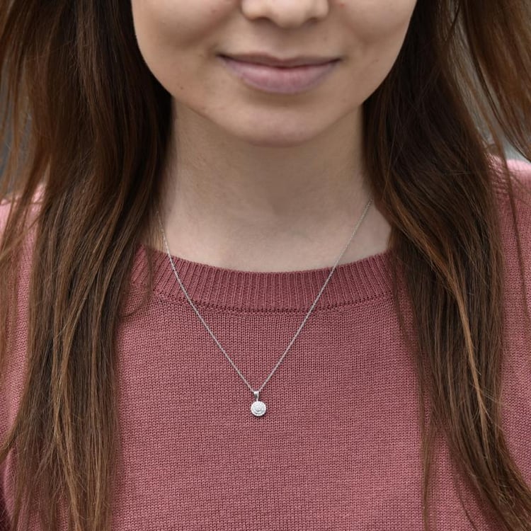 Zlatý náhrdelník s diamanty 42386