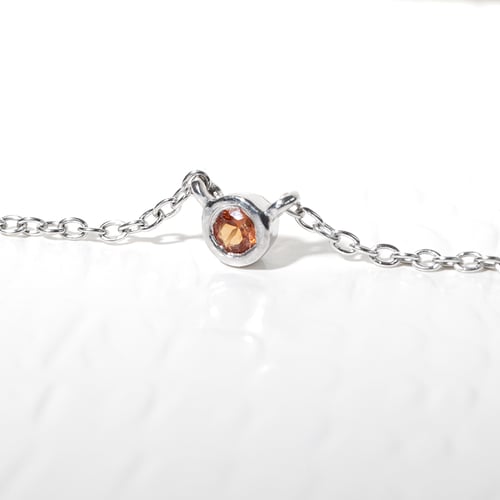 Stříbrný minimalistický náhrdelník s padparadscha safírem Glosie