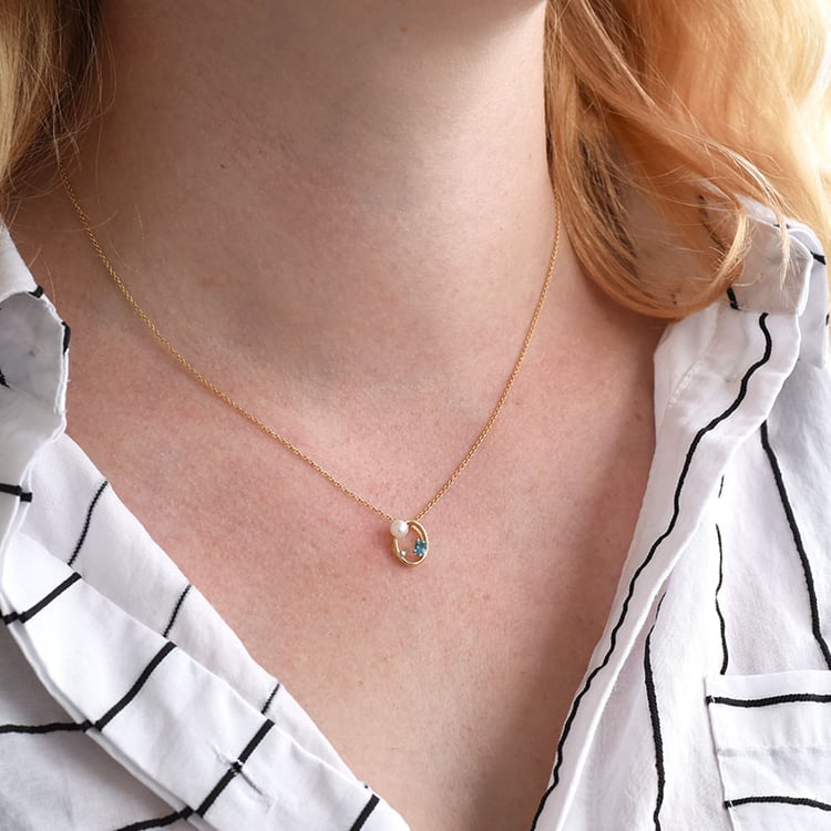 Karma přívěsek ze zlata 87395