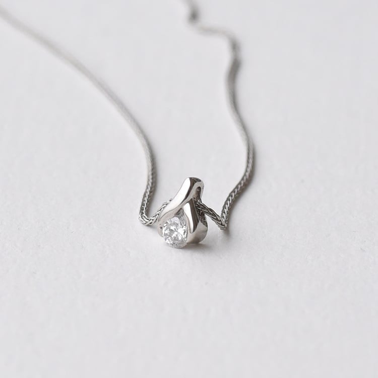 Přívěsek s diamantem 72943