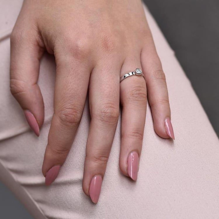 Prsten s diamantem 31777