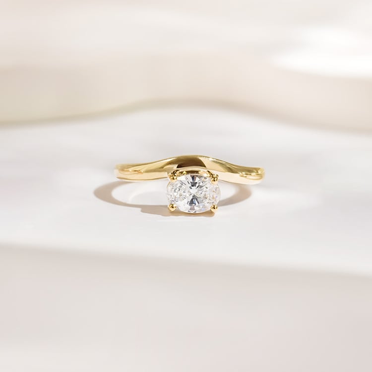 Atypický zásnubní prsten 154832