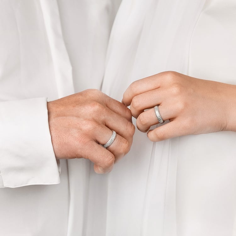 Zlaté snubní prsteny s atypickým povrchem Cali 155646