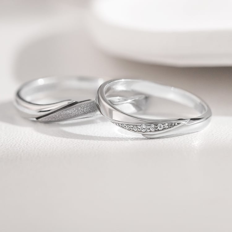 Snubní prsteny ze zlata s diamanty Abella 157194