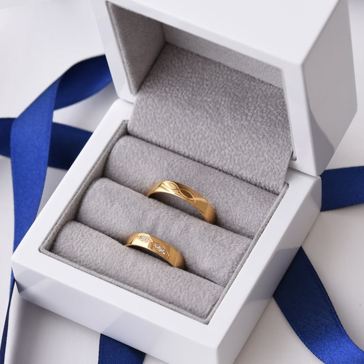 Decentní snubní prsteny 76244