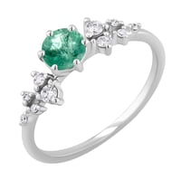 Zásnubní prsten se smaragdem a diamanty Olha