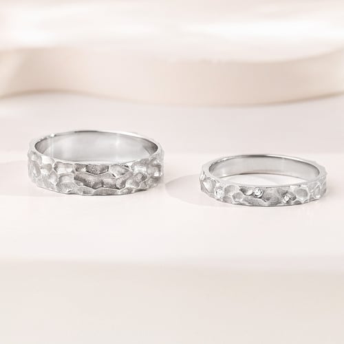 Snubní prsteny s atypickým povrchem Marry