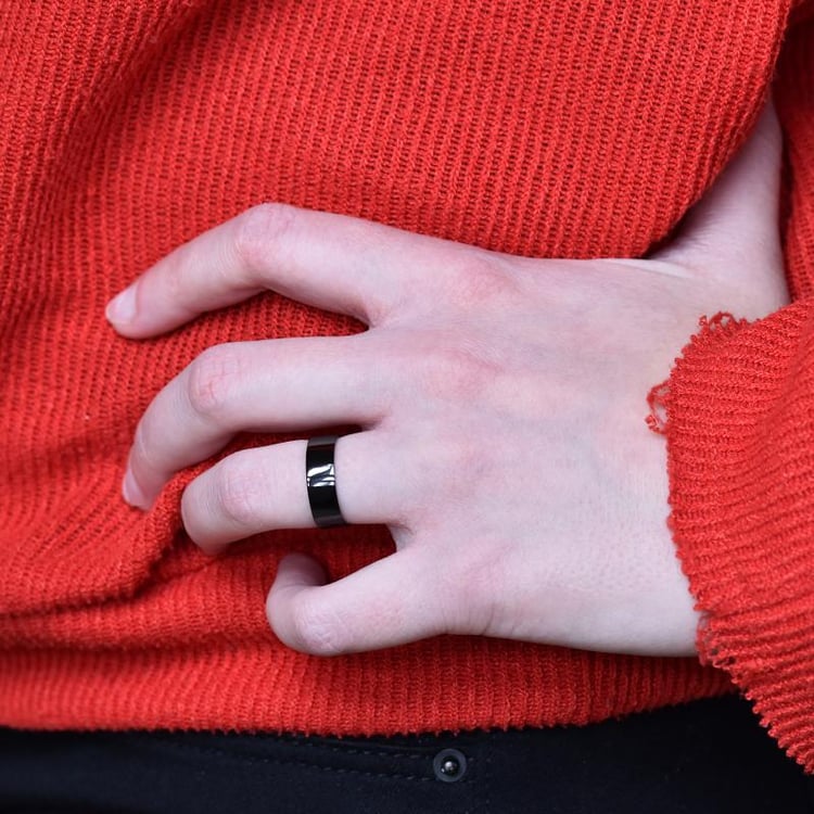 Zlaté ploché snubní prsteny 35057