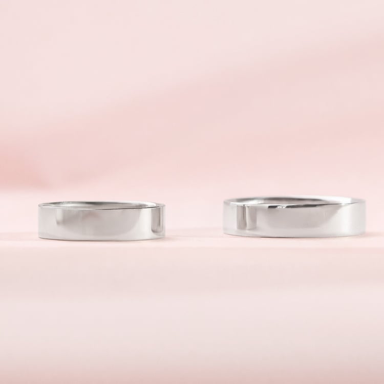 Ploché snubní prsteny z platiny 157890