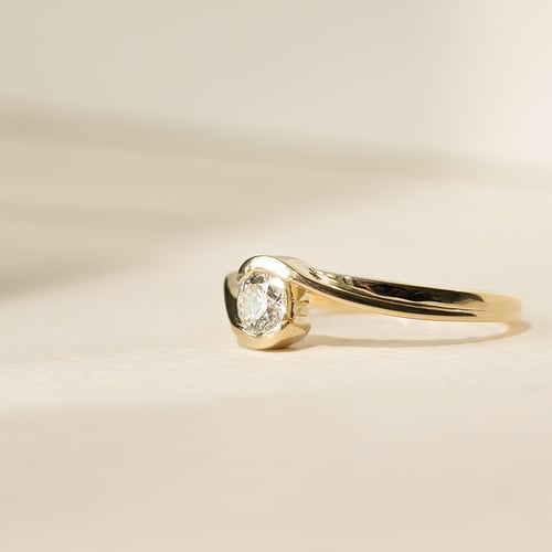 Zásnubní prsten s lab-grown diamantem Saffar