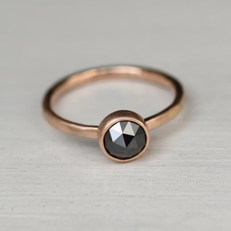 Zlatý diamantový prsten 47853