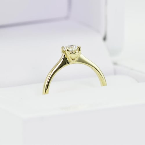 Zásnubní prsten s lab-grown diamantem Lenal