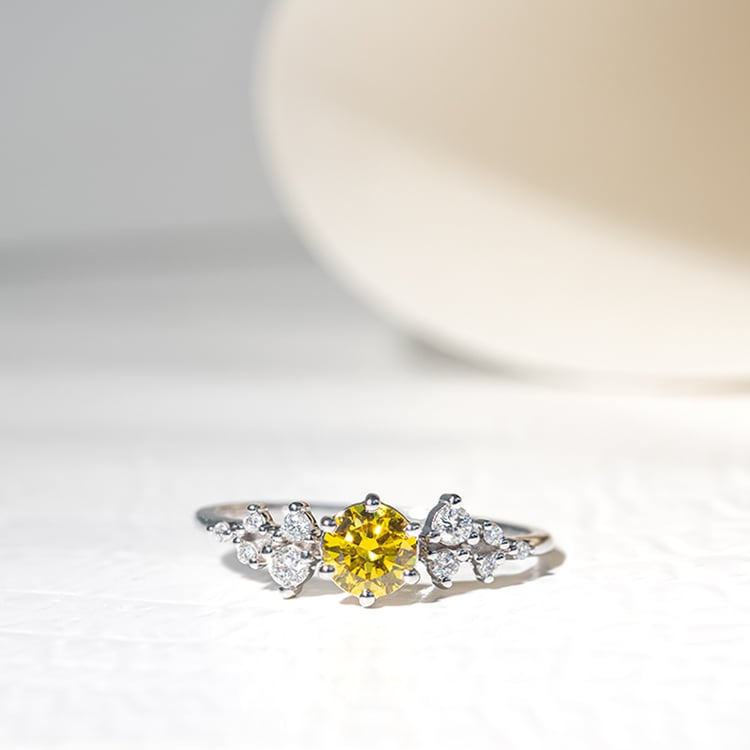 Zásnubní prsten s 0.44ct IGI certifikovaným žlutým lab-grown diamantem Olha 127266