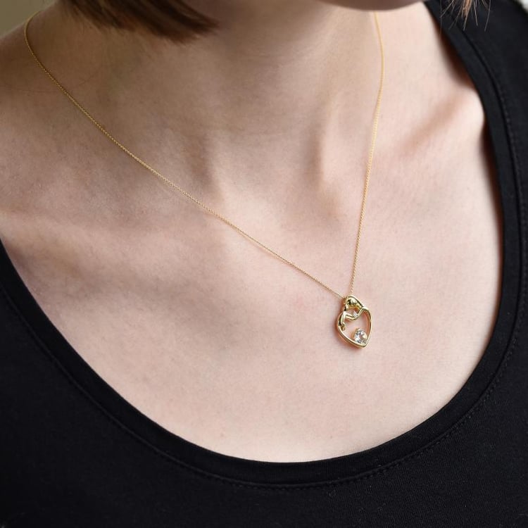 Přívěsek matka a dítě s moissanitem a diamantem Ella 105207