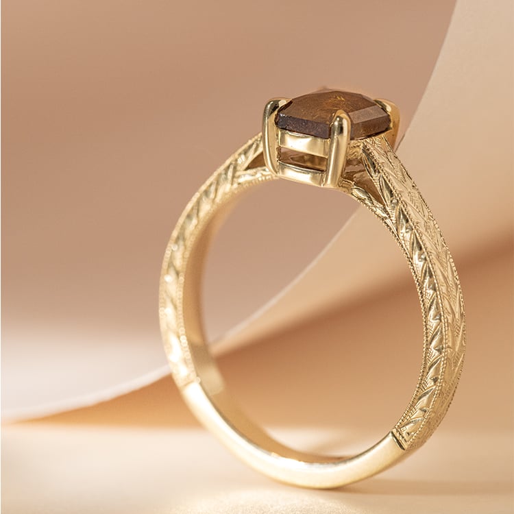 Ručně rytý prsten s emerald salt and pepper diamantem Arlena 120281