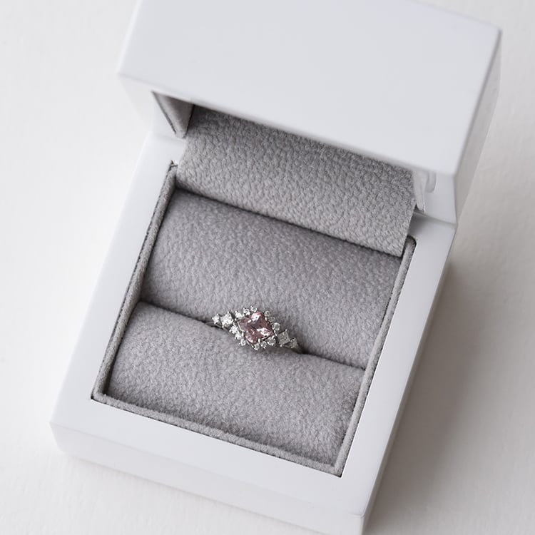 Morganitový prsten 74633