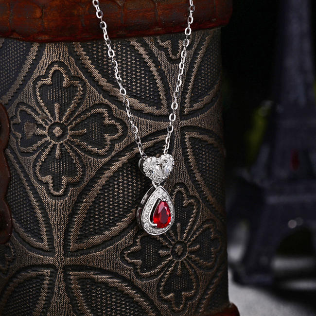 Náhrdelník s rubínem 16854