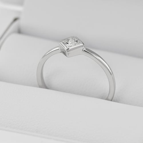 Zlatý zásnubní set prstenů s princess diamantem Ralyh